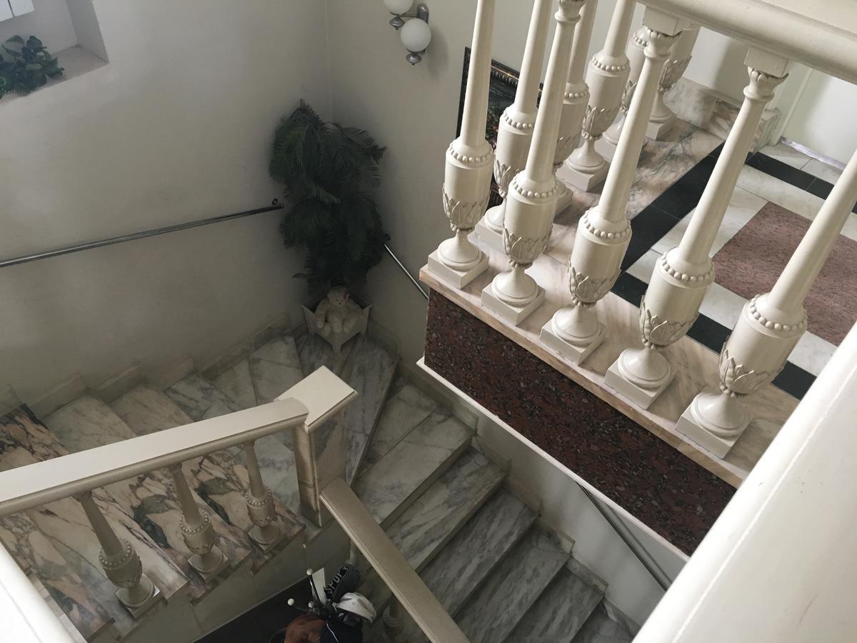 Guest House Lilia エレバン エクステリア 写真